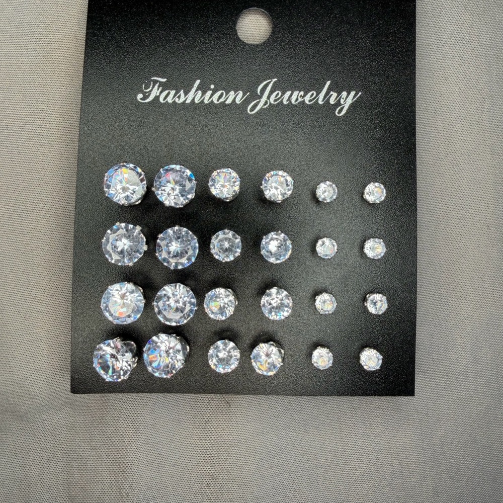 Fashion Jewelry Elegant Silver Stud Earrings Set